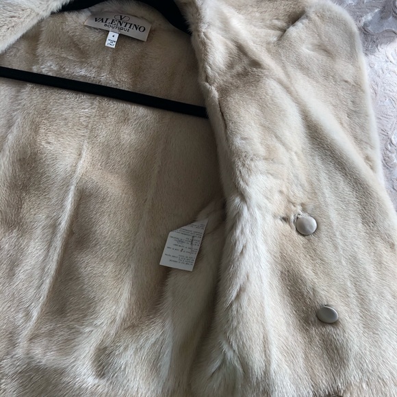 Jacket - Picture 5 of 7